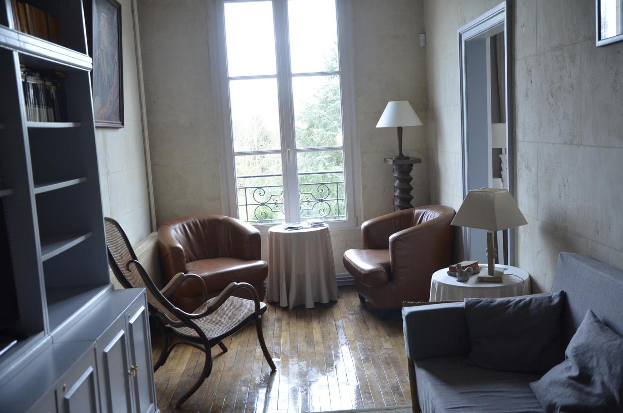 Le Gite Du Bas Manoir Bretteville-sur-Odon Exteriör bild